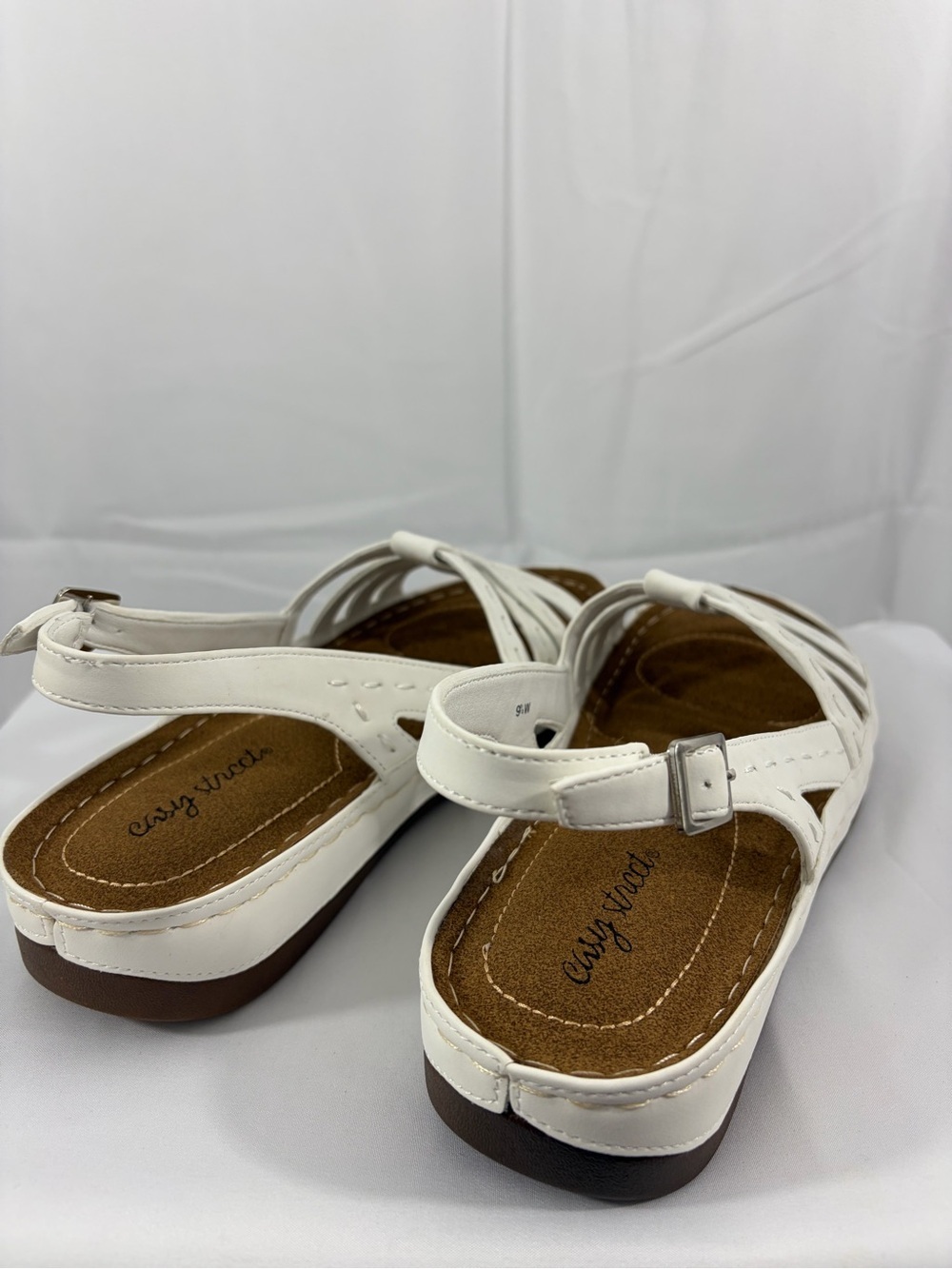 NWT Easy Street Women's Size 9.5W White Slingback Comfort Sandals - Picture 4 of 6